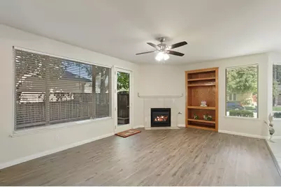 1300 Eastlake Circle, Tracy, CA 95304 - Photo 19