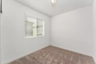 6776 Jujube Lane, Sacramento, CA 95828 - Photo 19