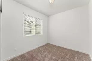 6776 Jujube Ln, Sacramento, CA 95828 - Photo 19