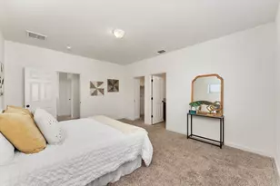 6776 Jujube Ln, Sacramento, CA 95828 - Photo 25