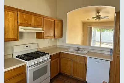 1662 Lever Boulevard, Stockton, CA 95206 - Photo 5