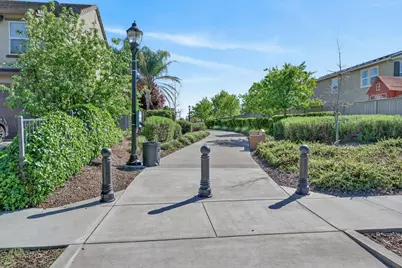 2355 Ortiz Avenue, Woodland, CA 95776 - Photo 3