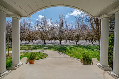 11126 Livingston Cressey Road, Livingston, CA 95334 - Photo 17