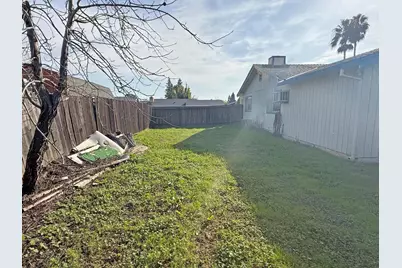 7637 Nixos Way, Sacramento, CA 95823 - Photo 21