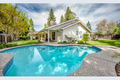 725 Fairview Drive, Woodland, CA 95695 - Photo 19