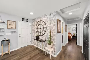 379 Bird St, Yuba City, CA 95991 - Photo 5