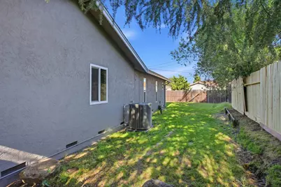 6123 Longmont Way, Carmichael, CA 95608 - Photo 29