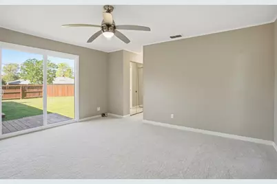 6123 Longmont Way, Carmichael, CA 95608 - Photo 13