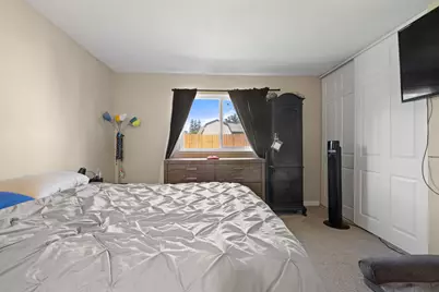 10251 Ellenwood Avenue, Sacramento, CA 95827 - Photo 15