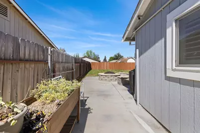 10251 Ellenwood Avenue, Sacramento, CA 95827 - Photo 25