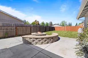 10251 Ellenwood Ave, Sacramento, CA 95827 - Photo 23