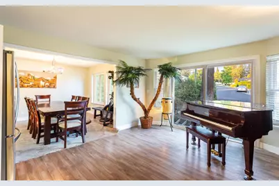 224 Oak Canyon Way, Folsom, CA 95630 - Photo 5