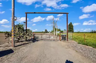 23760 Rd 15, Chowchilla, CA 93610 - Photo 3