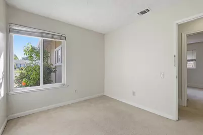 8054 Pegler Way, Sacramento, CA 95823 - Photo 17