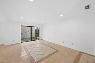 6830 Calvine Rd, Sacramento, CA 95823 - Photo 7