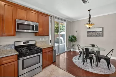 5331 Blue Sapphire Court, Elk Grove, CA 95758 - Photo 21