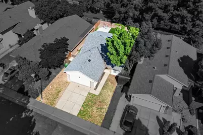 5331 Blue Sapphire Court, Elk Grove, CA 95758 - Photo 37