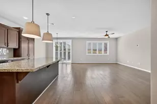 6040 Belfast Way, Roseville, CA 95747 - Photo 9