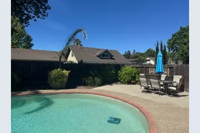 7039 Bridgeport Circle, Stockton, CA 95207 - Photo 33