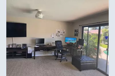 7039 Bridgeport Circle, Stockton, CA 95207 - Photo 11