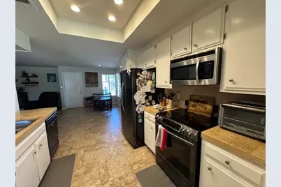 7039 Bridgeport Circle, Stockton, CA 95207 - Photo 15