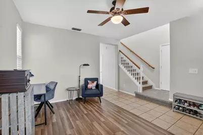 1521 Arcola Avenue, Sacramento, CA 95835 - Photo 3