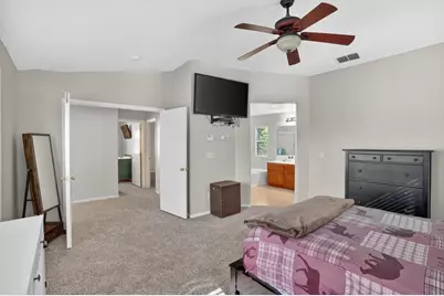 1521 Arcola Avenue, Sacramento, CA 95835 - Photo 29
