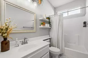 8300 White Spruce Dr, Antelope, CA 95843 - Photo 25