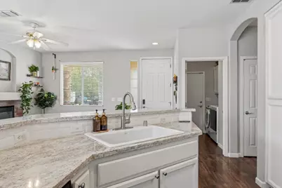 8300 White Spruce Drive, Antelope, CA 95843 - Photo 17