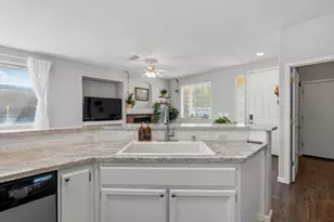 8300 White Spruce Dr, Antelope, CA 95843 - Photo 13