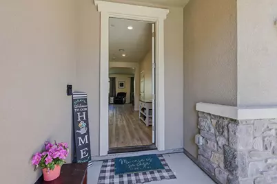 8025 Hughes Court, Citrus Heights, CA 95610 - Photo 3