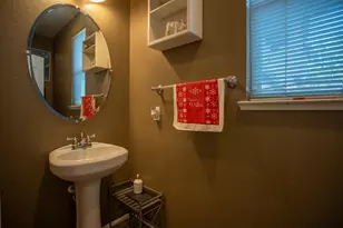 5012 Wuthering Ave, Sacramento, CA 95823 - Photo 9