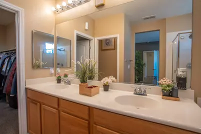 5012 Wuthering Avenue, Sacramento, CA 95823 - Photo 17