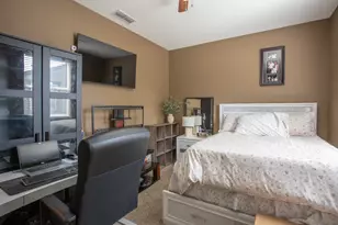 5012 Wuthering Ave, Sacramento, CA 95823 - Photo 21