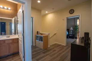 5012 Wuthering Ave, Sacramento, CA 95823 - Photo 13