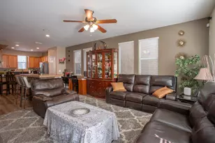 5012 Wuthering Ave, Sacramento, CA 95823 - Photo 11