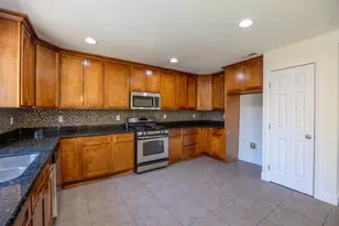 1423 Sienna Park Dr, Tracy, CA 95376 - Photo 9