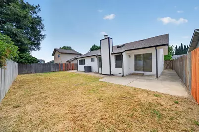 8251 Kilmer Circle, Sacramento, CA 95828 - Photo 39
