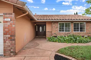 3932 Galbrath Dr, North Highlands, CA 95660 - Photo 3