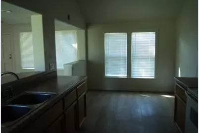 726 Grove Street, Roseville, CA 95678 - Photo 3