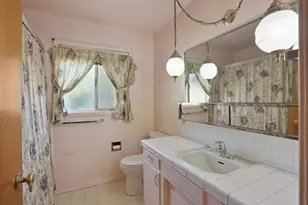 1617 Ashwood Dr, Modesto, CA 95350 - Photo 9