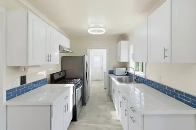 2121 Juliesse Avenue, Sacramento, CA 95821 - Photo 13