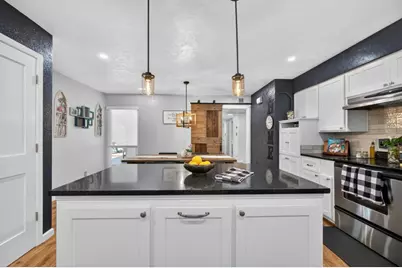 8666 Cliffwood Way, Sacramento, CA 95826 - Photo 23