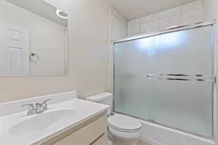 535 W Lowell Ave, Tracy, CA 95376 - Photo 17