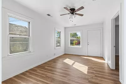 535 W Lowell Avenue, Tracy, CA 95376 - Photo 5