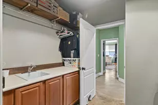 1418 Hunter Creek Dr, Patterson, CA 95363 - Photo 17