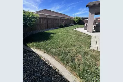 9280 Charolais Way, Elk Grove, CA 95624 - Photo 13