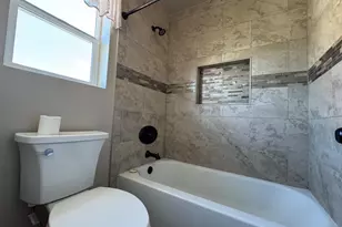 8215 Gold Sierra Ct, Antelope, CA 95843 - Photo 23