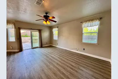 8215 Gold Sierra Court, Antelope, CA 95843 - Photo 9