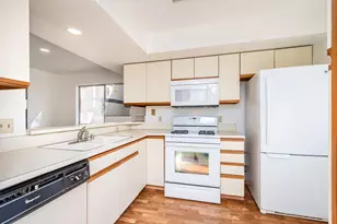 9112 Madison Green Ln, Orangevale, CA 95662 - Photo 5